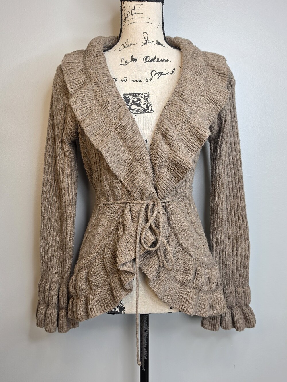 Y1k Jon & Anna Taupe Ruffle-Trim Tie-Waist Knit Cardigan Sz Medium